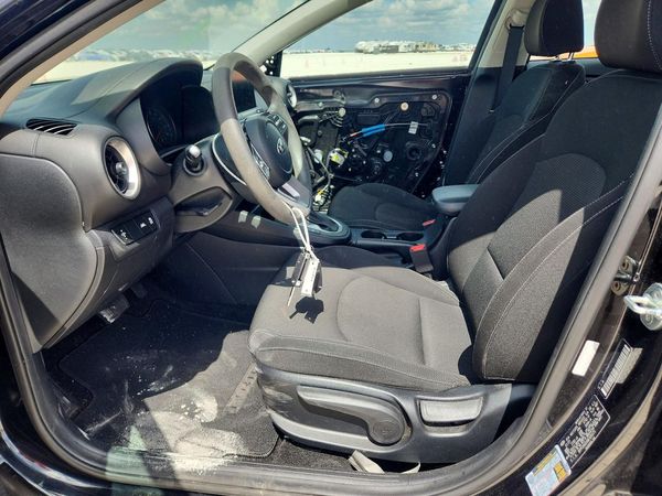 2021 KIA FORTE FE, LXS — DENT
