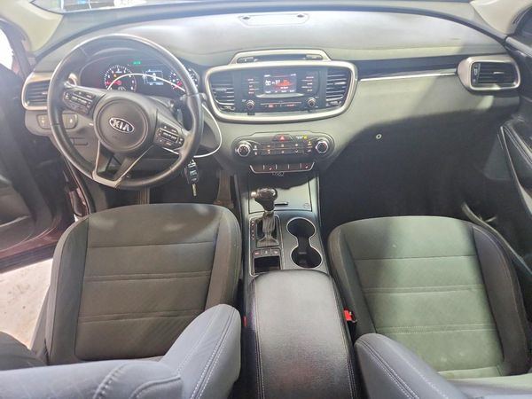 2016 KIA SORENTO L / LX — CKPT