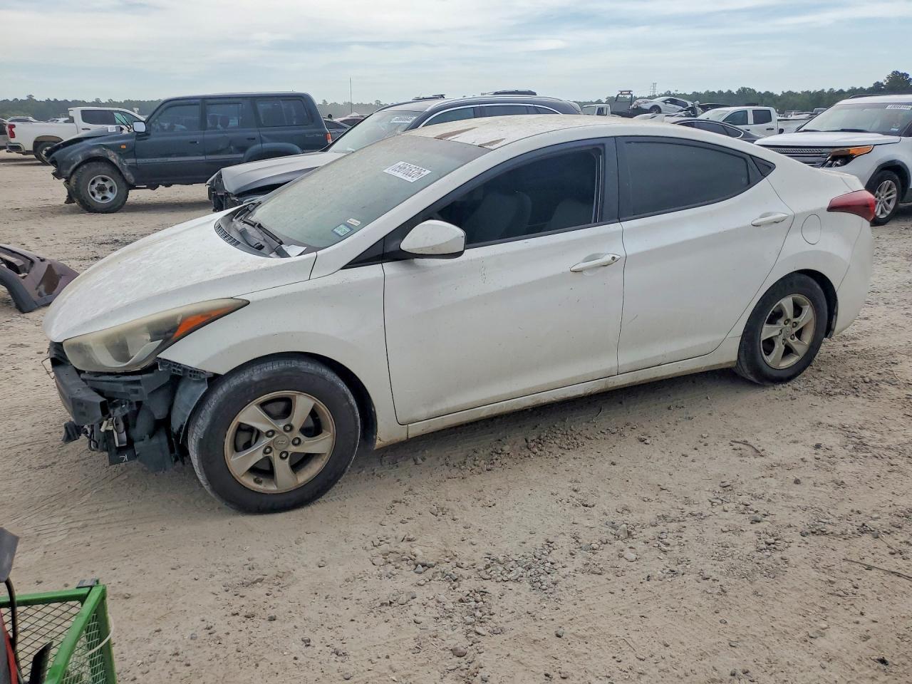 2014 HYUNDAI ELANTRA GLS(Middle) — Front 3/4