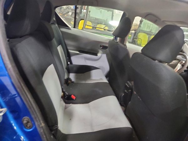 2013 TOYOTA PRIUS C TH — PSRS