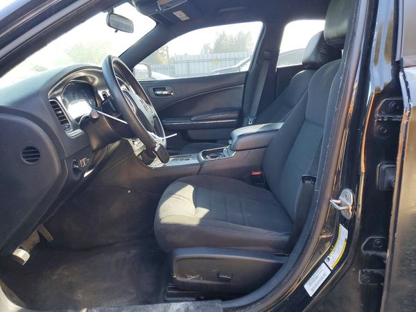 2013 DODGE CHARGER SE — DENT
