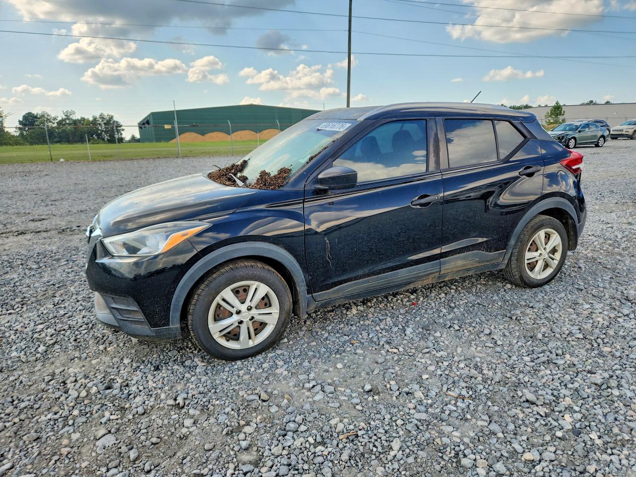 2019 NISSAN KICKS — Front 3/4