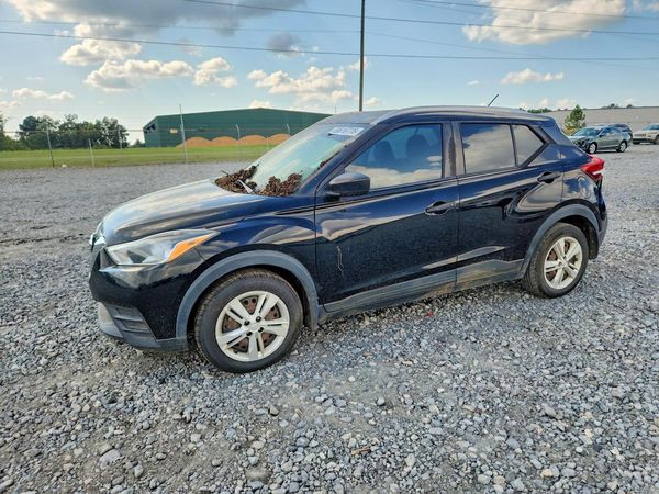 2019 NISSAN KICKS — Front 3/4