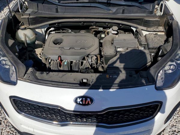 2019 KIA SPORTAGE — Engine bay