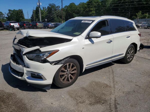 2017 INFINITI QX60 — Front 3/4
