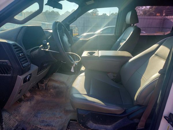 2020 FORD F150 — DENT