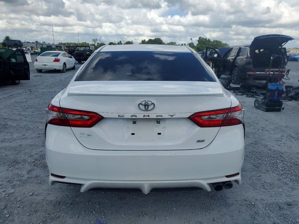 2018 TOYOTA CAMRY L/LE/SE/XLE — DIRR