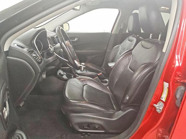 2021 JEEP COMPASS Limited — DENT