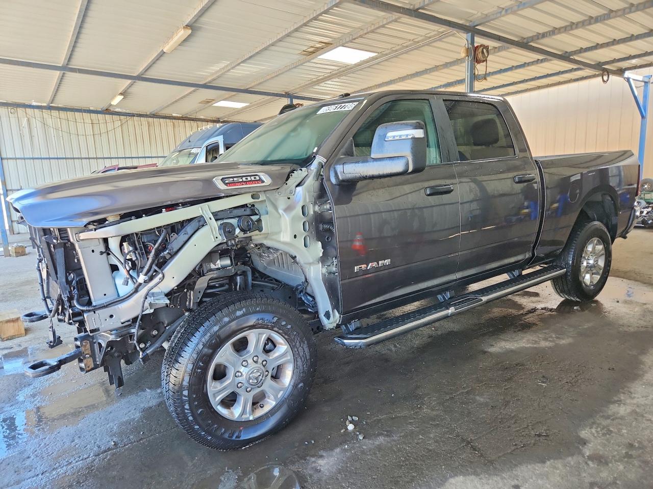 2026 RAM 2500 Big Horn — Front 3/4