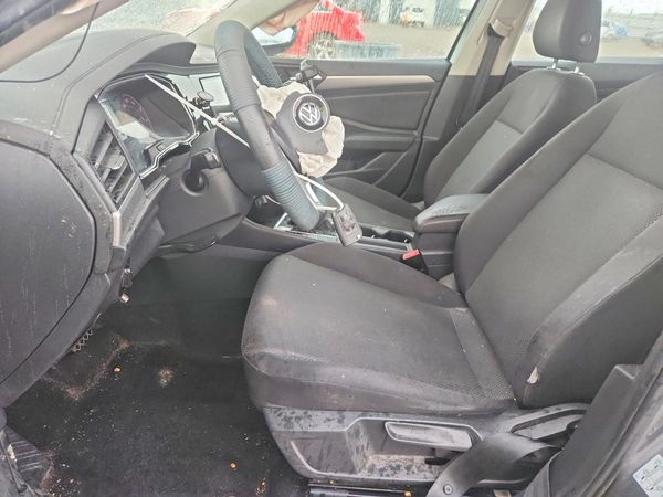 2019 VOLKSWAGEN JETTA — DENT