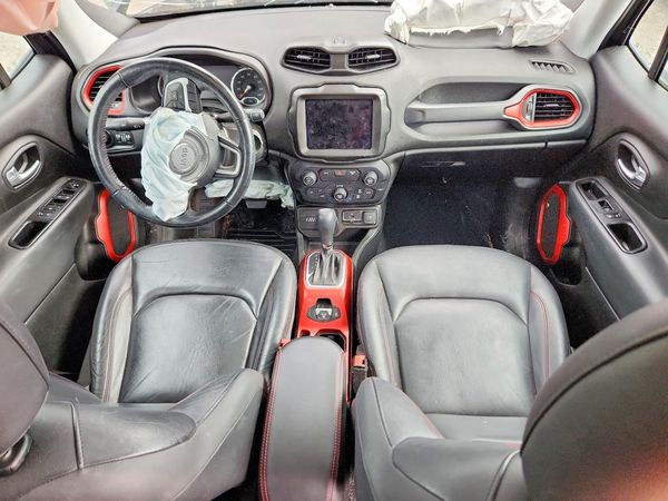 2018 JEEP RENEGADE Trailhawk — CKPT