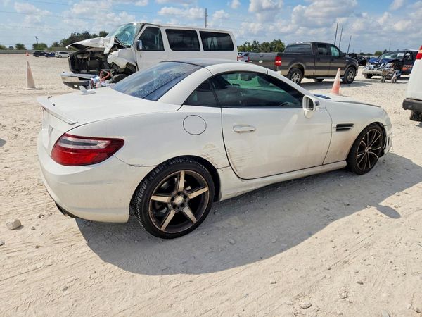 2015 MERCEDES-BENZ SLK SLK250 — PSRA