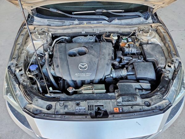2015 MAZDA 3 Sport/GX — Engine bay
