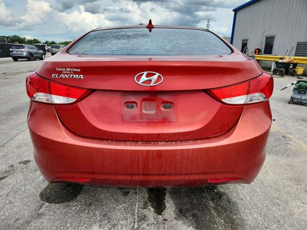 2013 HYUNDAI ELANTRA — DIRR