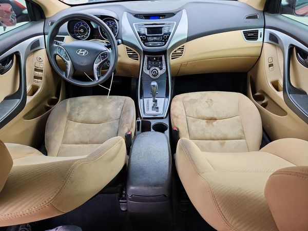 2013 HYUNDAI ELANTRA — CKPT