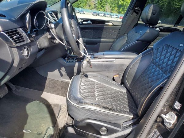 2014 MERCEDES-BENZ ML ML550 4-MATIC — DENT