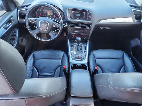 2012 AUDI Q5 Prestige — CKPT