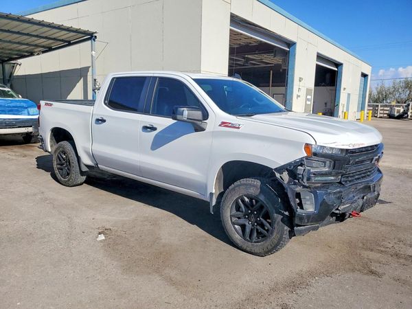 2019 CHEVROLET SILVERADO Trail Boss - LT — Passenger 3/4