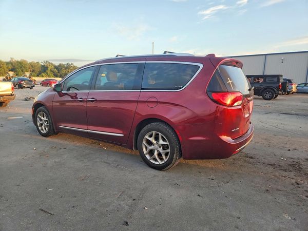 2017 CHRYSLER PACIFICA Limited — DSRA