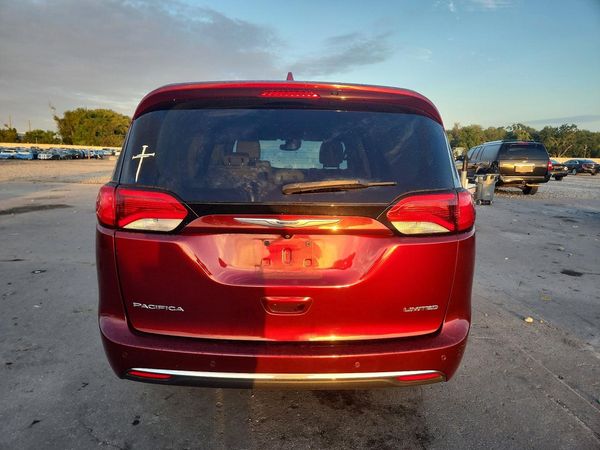 2017 CHRYSLER PACIFICA Limited — DIRR
