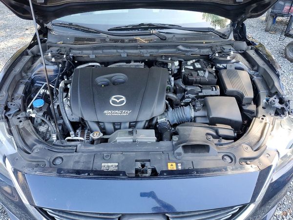 2017 MAZDA 6 — Engine bay