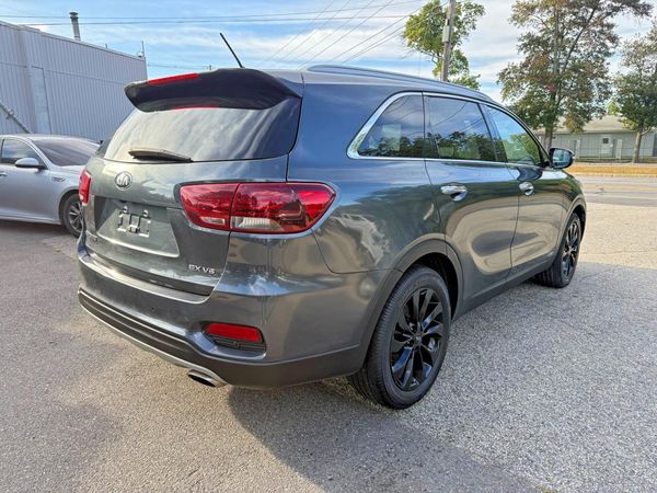 2020 KIA SORENTO EX, S