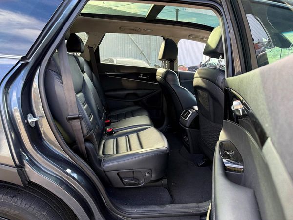 2020 KIA SORENTO EX, S