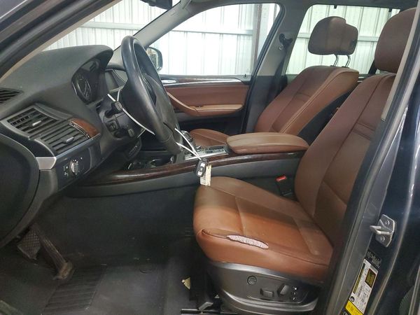 2013 BMW X5 xDrive35i — DENT