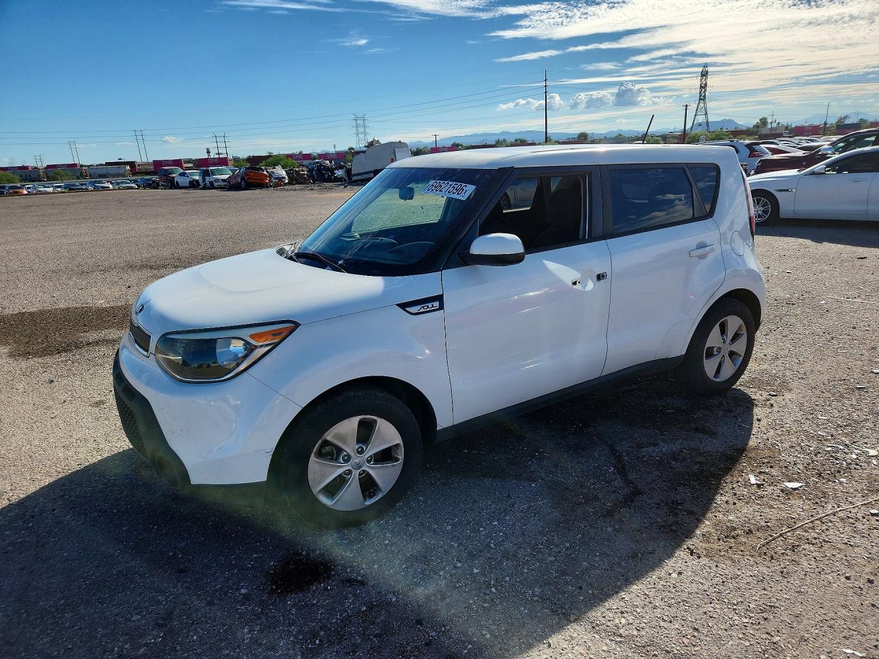 2016 KIA SOUL — Front 3/4