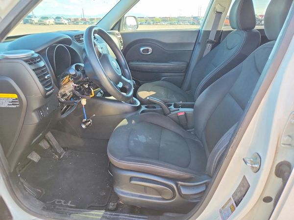 2016 KIA SOUL — DENT