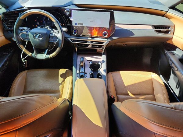 2024 LEXUS RX 350H — CKPT