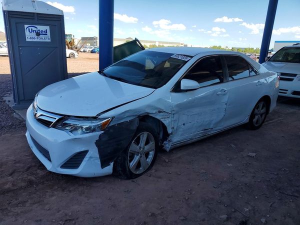 2013 TOYOTA CAMRY — DSFA — Front 3/4