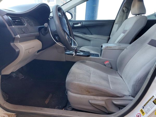 2013 TOYOTA CAMRY — DENT