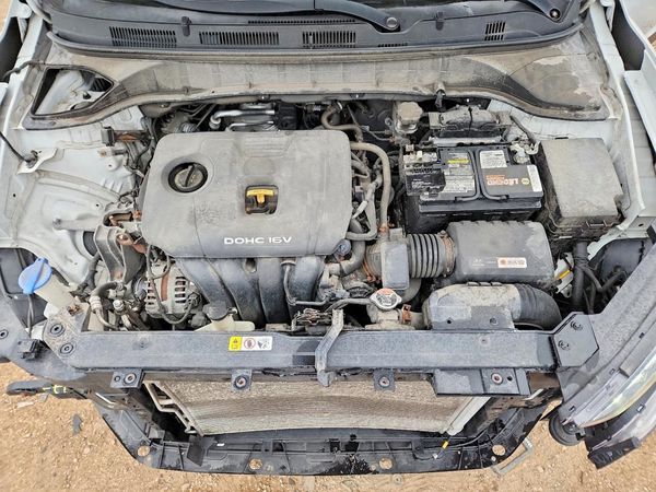 2018 HYUNDAI KONA SEL — Engine bay