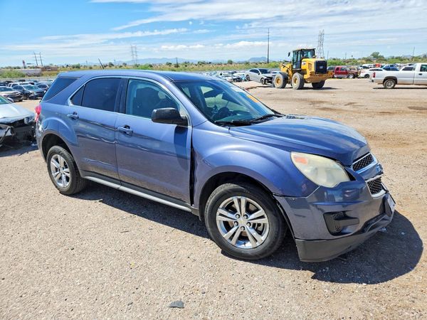 2014 CHEVROLET EQUINOX LS — Passenger 3/4
