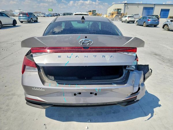 2023 HYUNDAI ELANTRA SEL — DIRR
