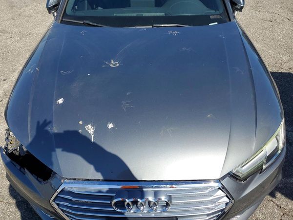 2018 AUDI A4 — Engine bay