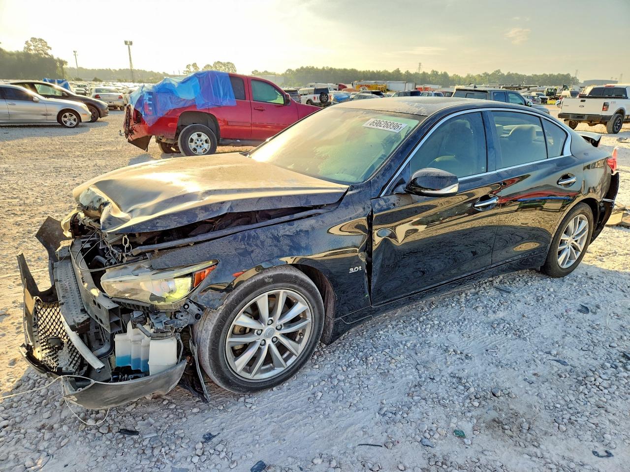 2017 INFINITI Q50 — Front 3/4