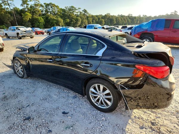 2017 INFINITI Q50 — DSRA