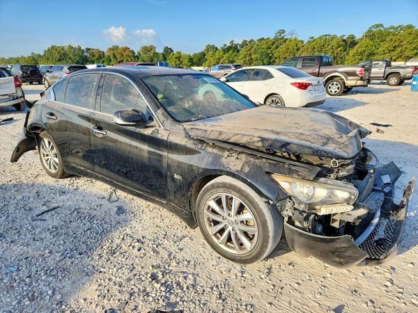 2017 INFINITI Q50 — Passenger 3/4
