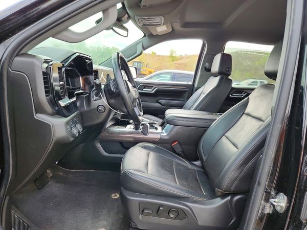 2024 CHEVROLET SILVERADO LTZ — DENT