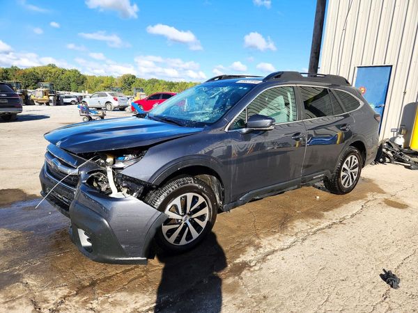 2022 SUBARU OUTBACK Premium — Front 3/4