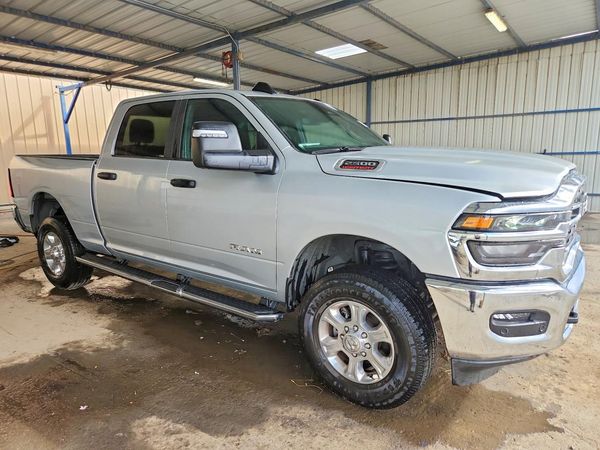 2026 RAM 2500 Big Horn — Passenger 3/4