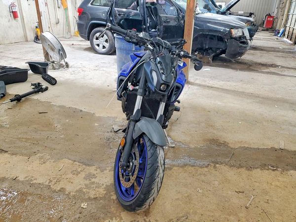 2022 YAMAHA MT07 — DIRF