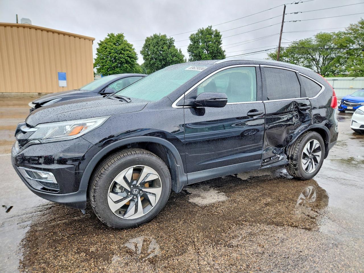 2015 HONDA CRV Touring — Front 3/4
