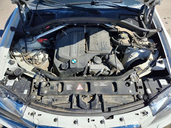 2014 BMW X3 — Engine bay