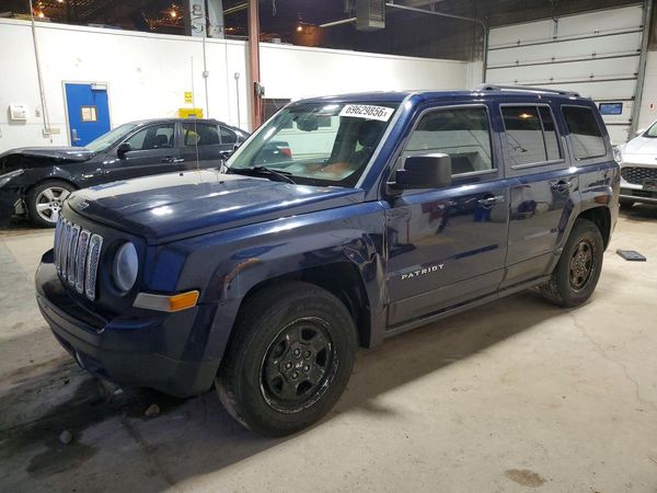 2016 JEEP PATRIOT — Front 3/4