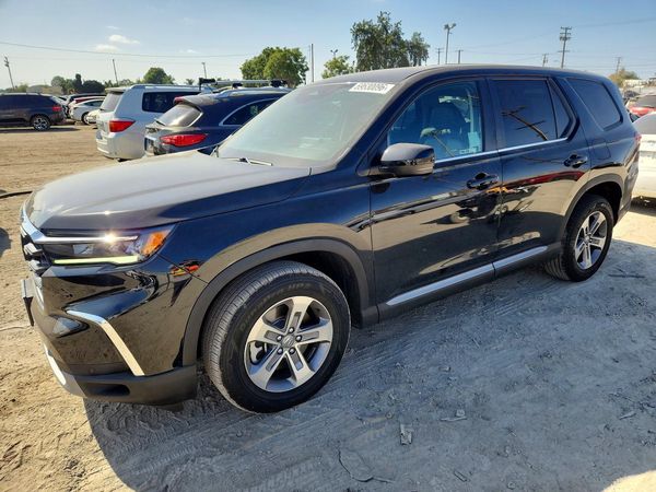 2025 HONDA PILOT — Front 3/4