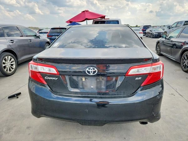 2014 TOYOTA CAMRY — DIRR