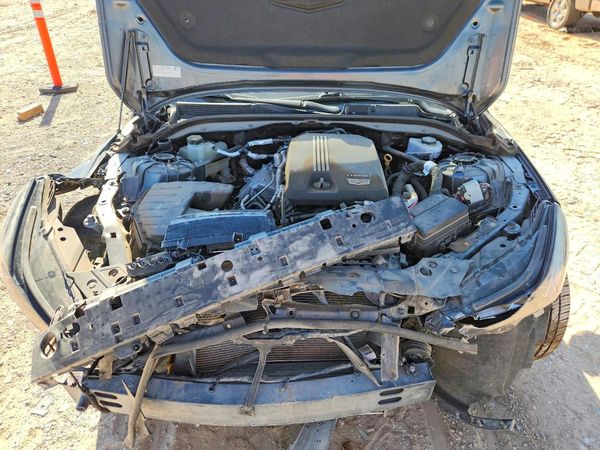 2020 CADILLAC CT5 Luxury — Engine bay